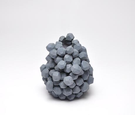 Trash Stone Anthracite, Adrien Lardet © Adrien Lardet, ESAD Reims