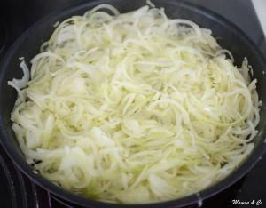 Tarte feuilletée aux oignons