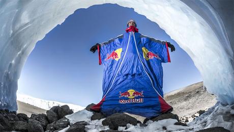 Wingsuit au sommet du KILIMANJARO