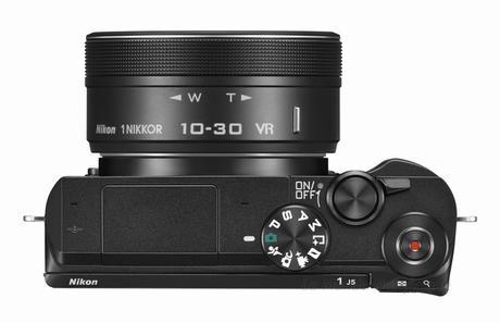 Nouvelle version du Nikon 1 pour encore plus de réactivité et filmer en 4K