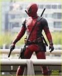 ryan-reynolds-full-deadpool-suit-gets-pictured-on-set-39