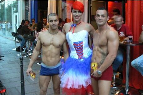 Les bals des pompiers du 14 juillet avec Gayvox