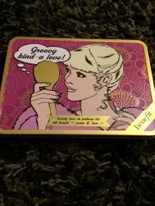 Coffret Groovy Kind a love by Benefit !