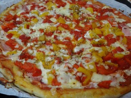 PIZZA AU LEVAIN JAMBON/POIVRONS