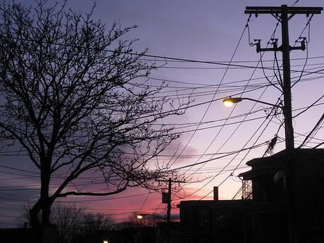 Allô? Ouai, c'est encore moi!