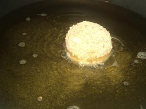 Croquette de pomme de terre farci à la viande hachéé et panées