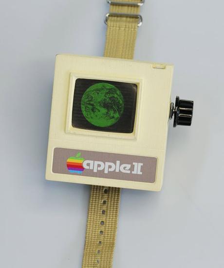 Apple-II-Watch