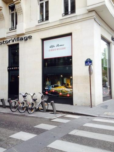 #AlfaRomeo la beauté nécessaire à Motor Village #Paris