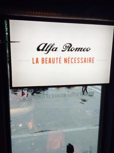 #AlfaRomeo la beauté nécessaire à Motor Village #Paris
