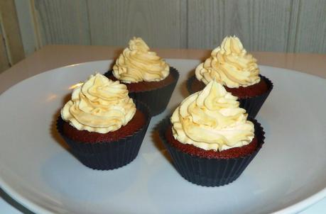 Cupcakes chocolat et crème mascarpone au caramel beurre salé