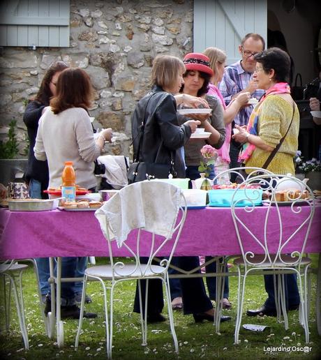 ♪♬ On s'était donné rendez-vous ...