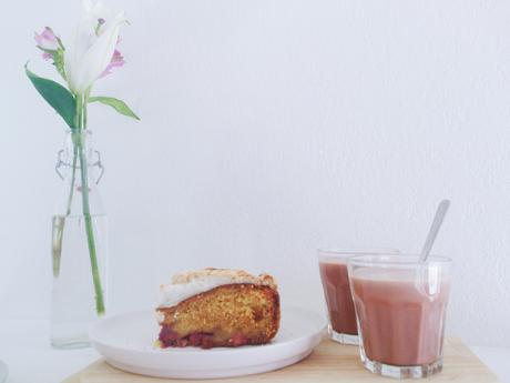 Gâteau meringué fraises-rhubarbe (sans gluten)