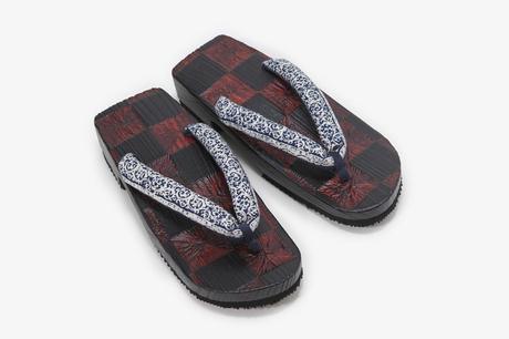 NEEDLES – S/S 2015 – INDIGO PRINT GETA SANDALS