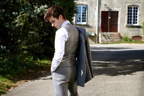 BLOG-MODE-HOMME_Samson-costumes-sur-mesure_frye-company-tenue-ceremonie-mariage-prince-de-galle03