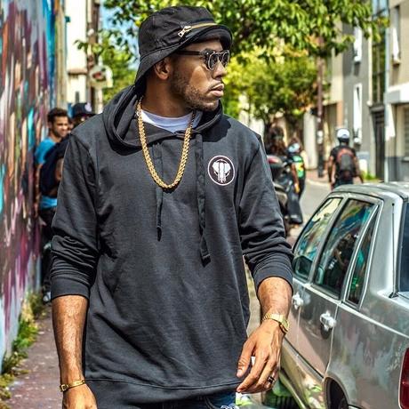 Black Kent présent sur le prochain album d'Axel Tony