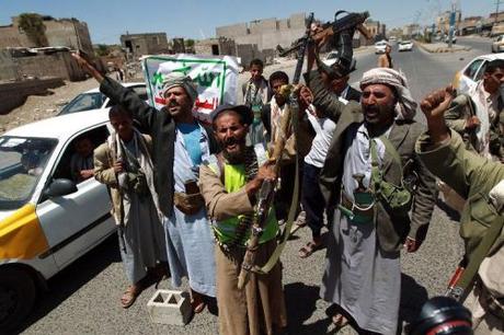 QUENELLE ET MENSONGE. Yémen: Ryad annonce la fin de l’opération militaire