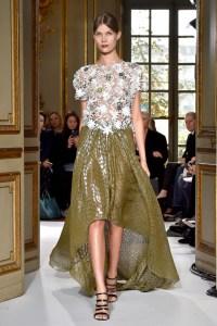 catslider_1425661317tr_fw15_look_22-l