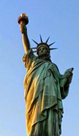 statue liberte gros plan