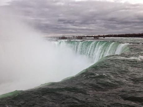 Que se cache-t-il derrière Niagara ?