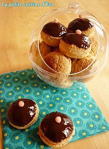 Petits choux au chocolat