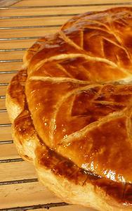 Galette des rois à la frangipane et myrtilles