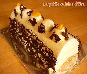 Bûche aux marrons, marmelade d'orange et insert crème brûlée vanille