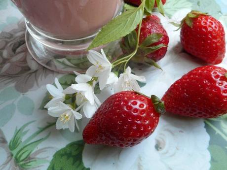 Smoothie fraises amandes