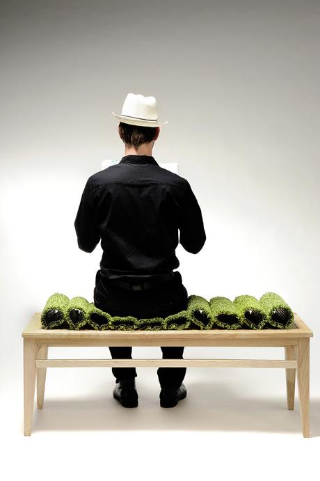 Courbes vertes banc durable par Benjamin Rousse