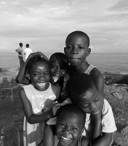 Sourires d'enfants à Accra (Ghana) ©Nicolas Moreau