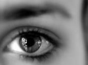 Santé..l'oeil féminin plus fragile