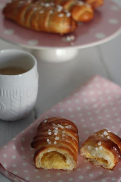 Cream de parisienne (brioches japonaises à la crème)