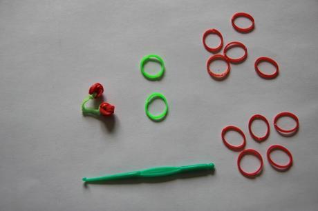 Tutoriel DIY comment réaliser une cerise en rainbow loom?