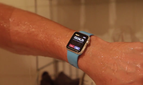 Apple-Watch-waterproof-test-eau