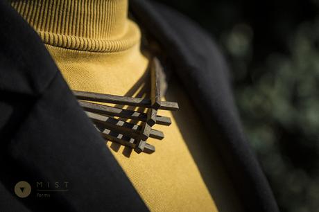 Clavicle Suffix collier bois par Mistforms