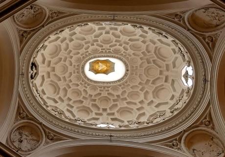 1280px-Dome_San_Carlo_alle_Quattro_Fontane_2006.jpg