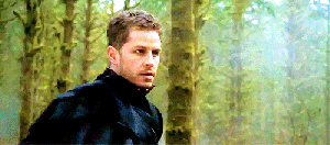 Also, someone tells Charming he looks stupid with guy-liner.