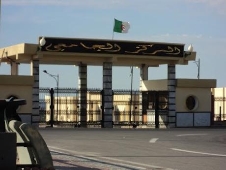 Journée sur la promotion de l’entrepreneuriat au Centre Universitaire de Ain Temouchent  le 14 Mai