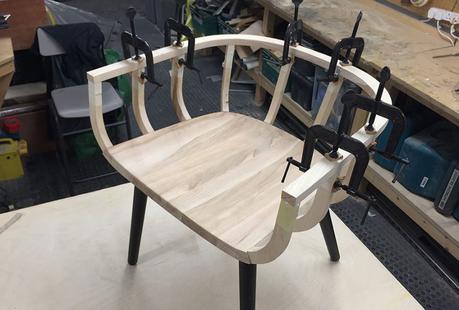 Frame Chair par le studio Notion