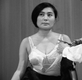 Yoko Ono, vedette d’une exposition au MoMA à New York