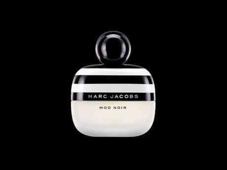 Mod Noir, la toute nouvelle fragrance signée Marc Jacobs...