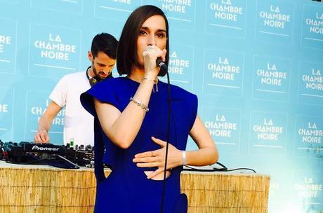 YELLE