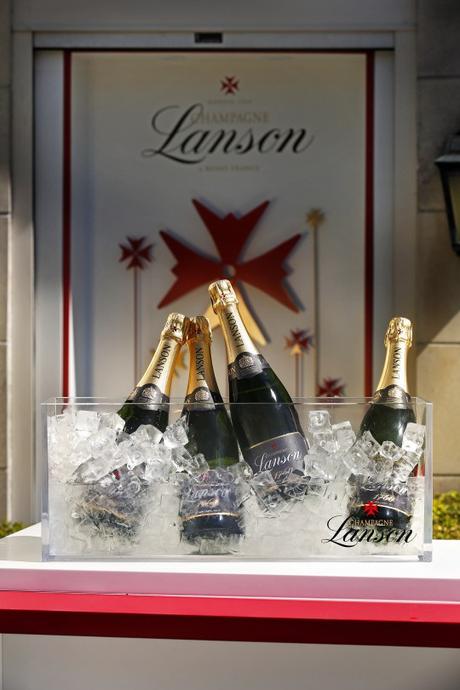 - Lanson & Le Raphael -