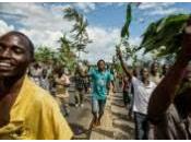 Burundi: Tentative coup d'Etat militaire mené général Godefroid Niyombare, alors président hors pays