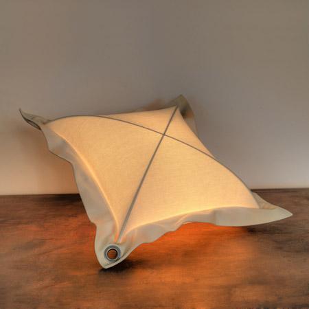 light-pillow-2