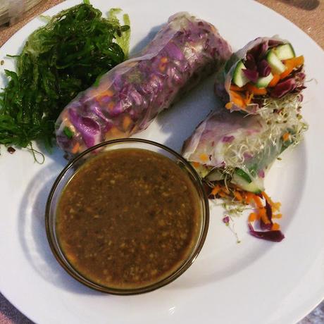 Rouleaux de printemps Végan et sa sauce arachide!