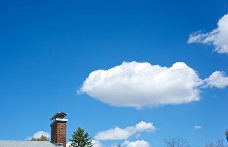 Petit coin du ciel : plafond illimité, bleu parfait !