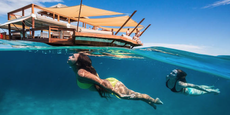 SPOT : Cloud 9 Pizzeria Floats (Fidji)