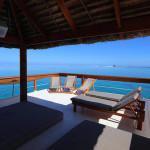 SPOT : Cloud 9 Pizzeria Floats (Fidji)