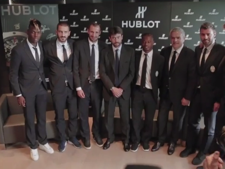 Les joueurs de la Juventus en visite dans les usines Hublot