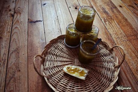 Confiture à la rhubarbe